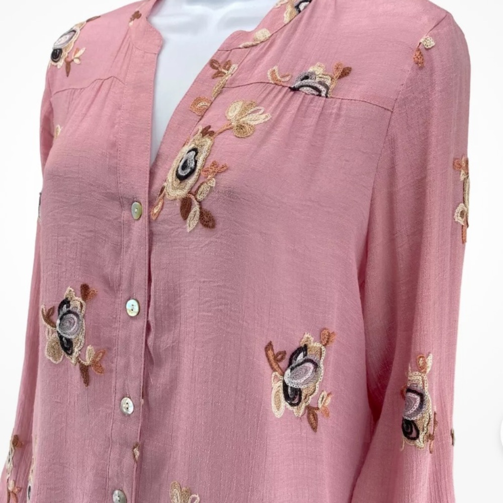 NWOT Anthro’s Fig and Flower Mauvy Pink Floral Embroidered Tunic Top Size S - Picture 2 of 7